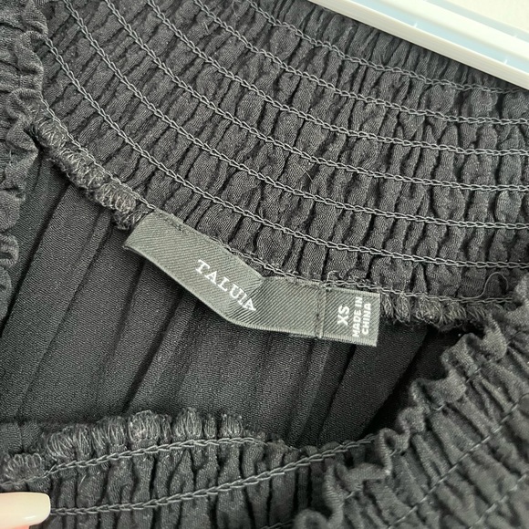 Talula Off the Shoulder Blouse Size XS - Picture 2 of 3